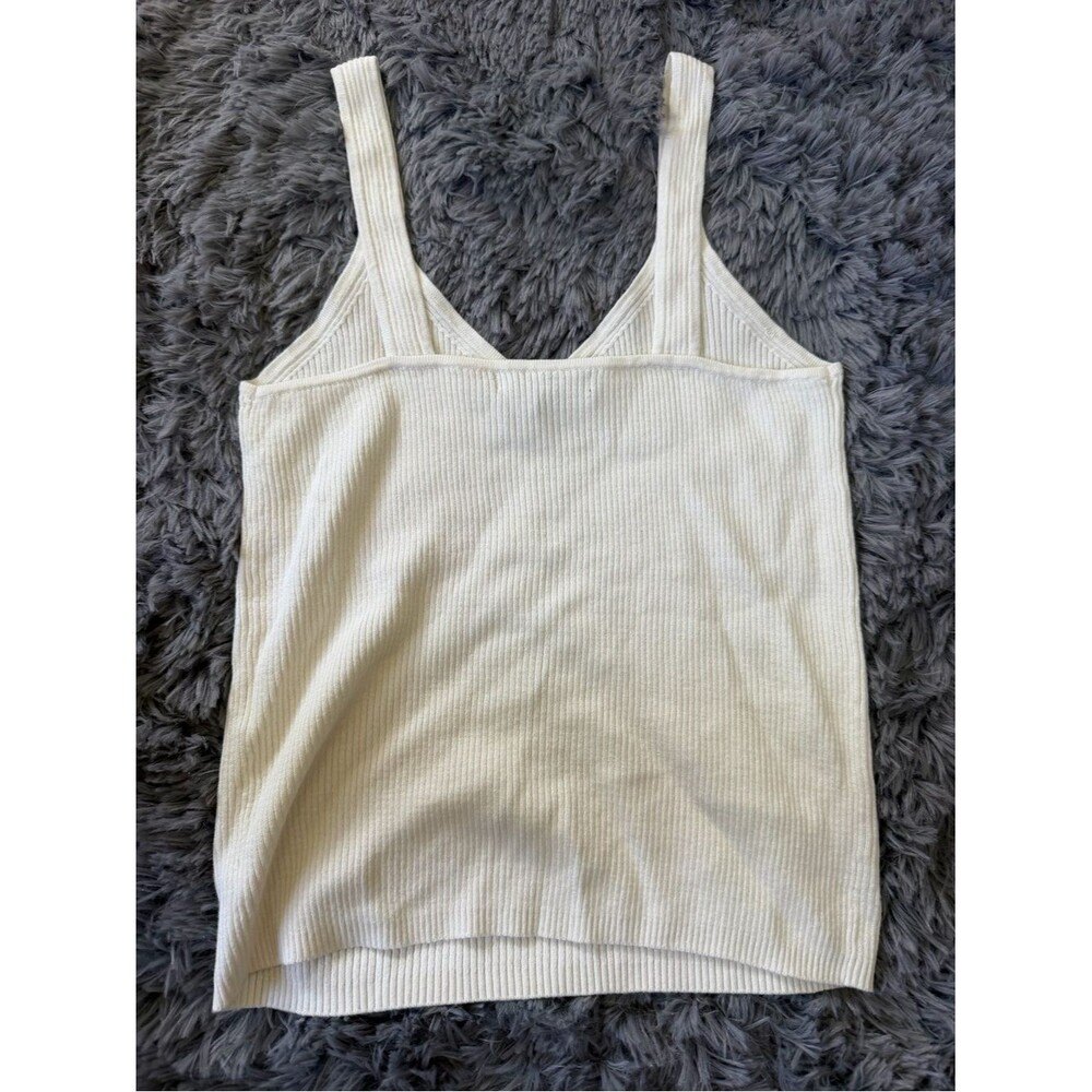 Banana Republic Cream Ribbed V-Neck Tank - Picture 4 of 4